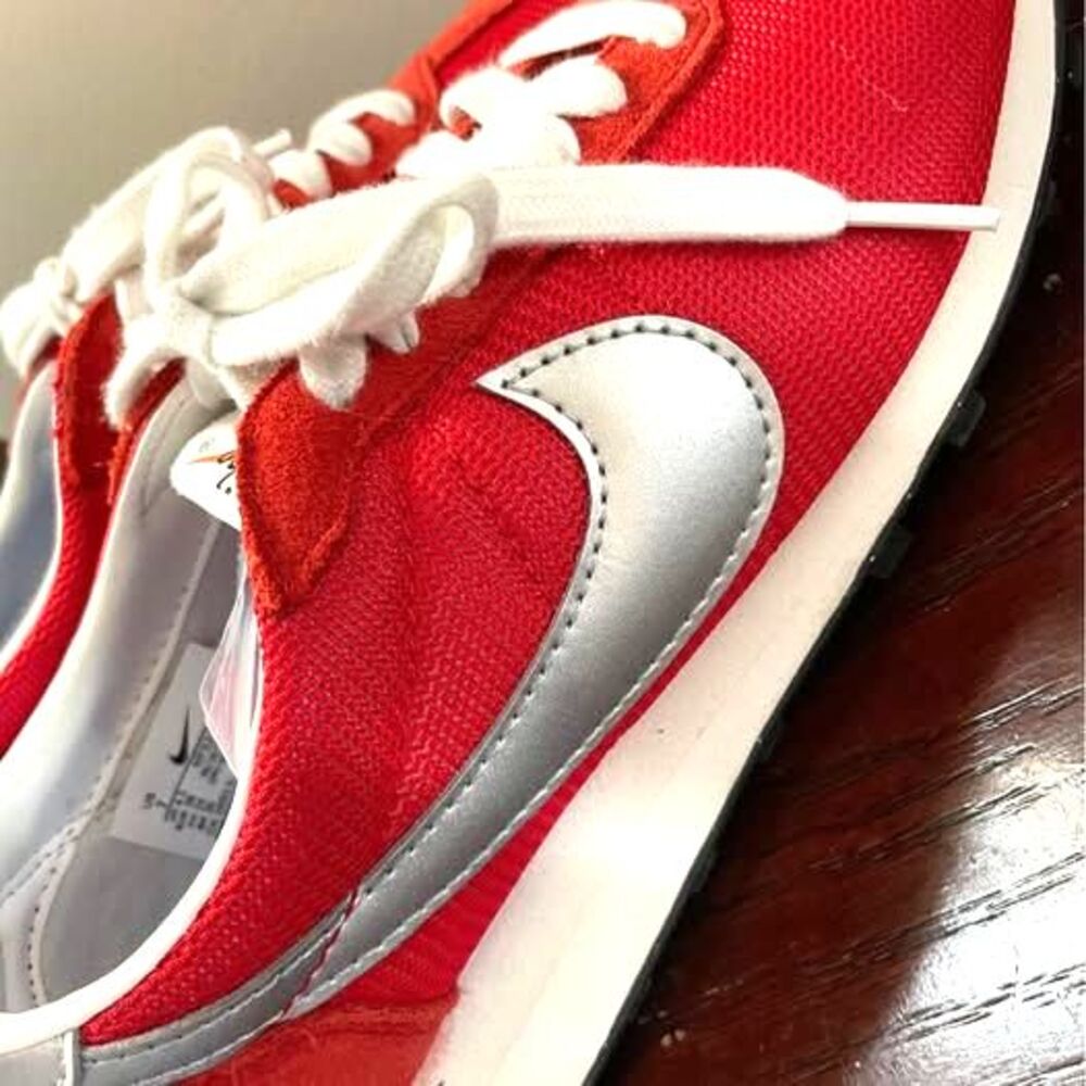 Nike W LD-1000 University Red/Met Silver Size Women’s 7.5 new without box